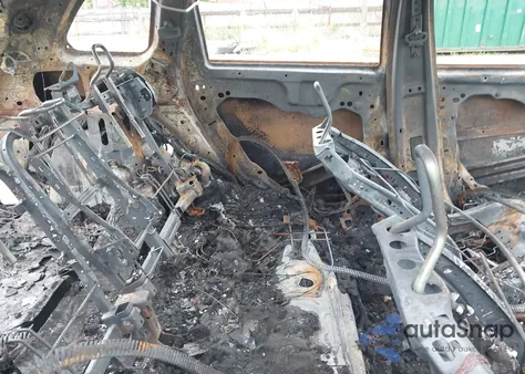 2019 Jeep Cherokee Limited 4X4 z USA, uszkodzony, nr VIN 1C4PJMDX3KD393563